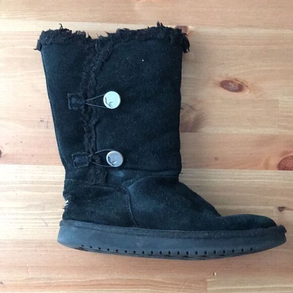 Koolaburra boots by Ugg black button up boots - Picture 2 of 10